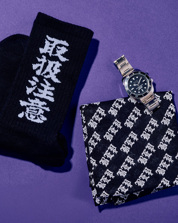 3 LETTER OE PATTERNED BANDANA