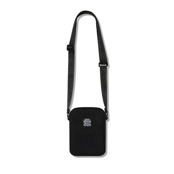 OG LABEL SHOULDER POUCH
