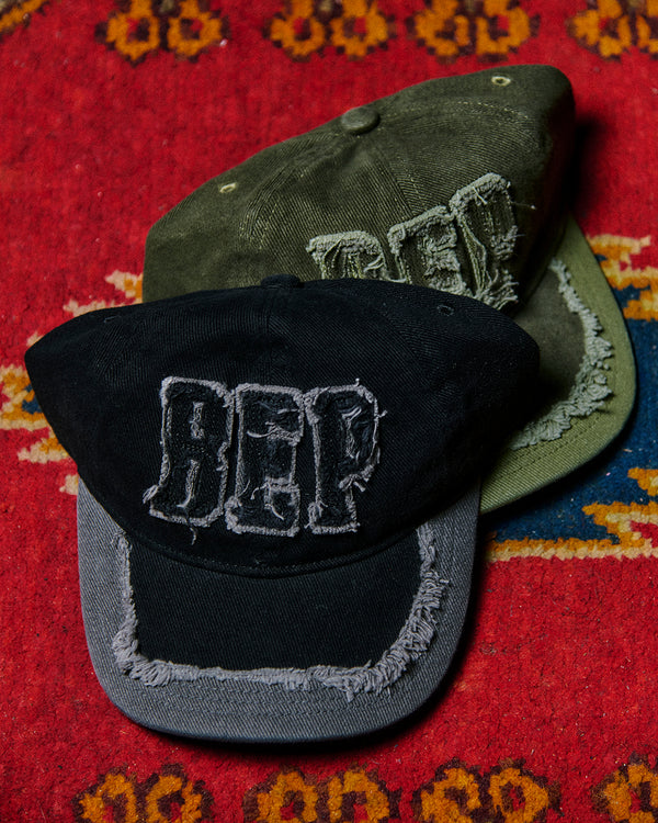 FABRIC INITIALS PATCHED CAP BLACK