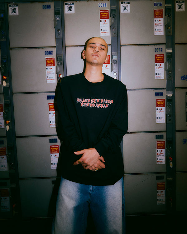 LINCOLN BLACKLETTERS L/S TEE BLACK