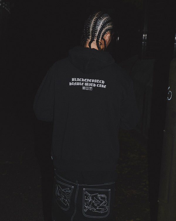 OE OG LABEL HOODIE BLACK