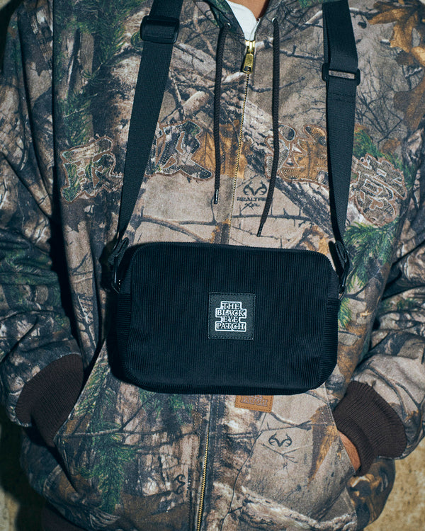 OG LABEL CORDUROY SHOULDER BAG BLACK