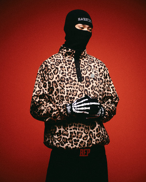 OG LABEL LEOPARD PATTERNED PULLOVER FLEECE BLACK