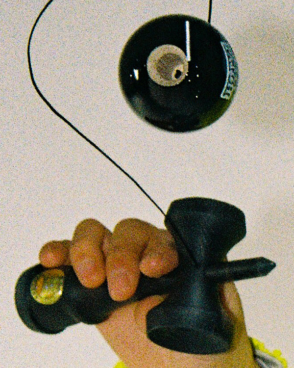 OG LABEL OZORA KENDAMA BLACK