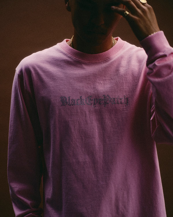 RHINESTONED OE LOGO L/S TEE PINK