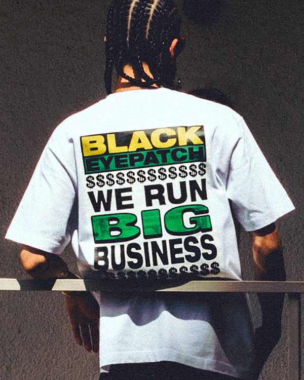 SMALL OG BIG BUSINESS TEE WHITE