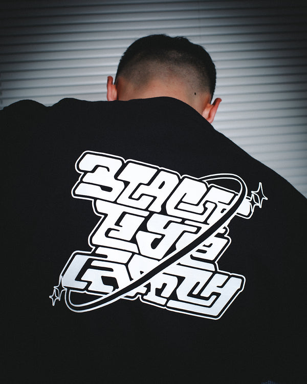 STRUCTURED CYBER LOGO TEE BLACK