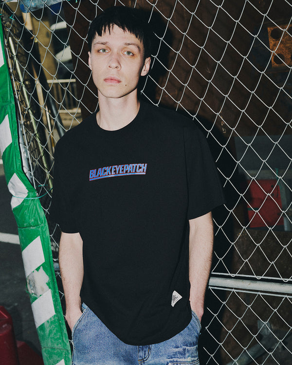 UNDERLINED TEAM LOGO TEE BLACK